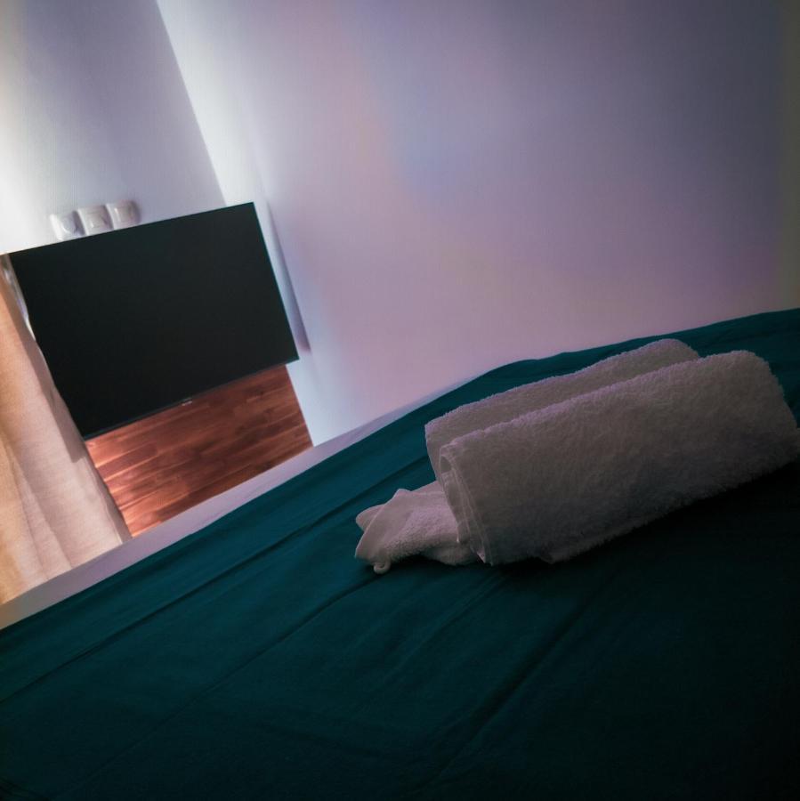 Bleu Nuit Lägenhet La Possession Exteriör bild